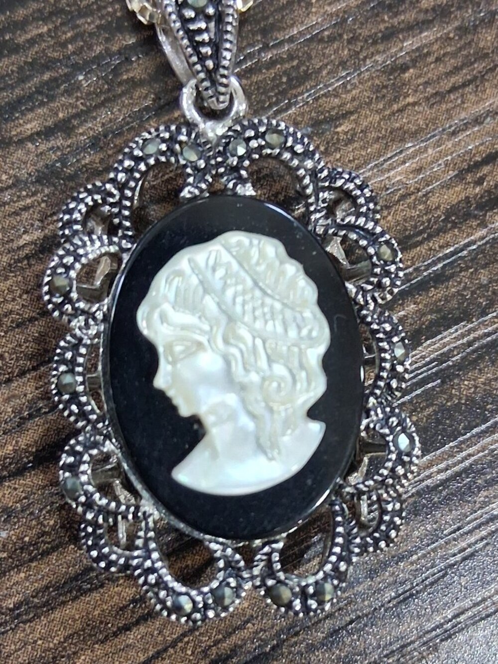 Vintage 925 Sterling Silver Black Onyx Carved MOP Cameo Necklace Gothic Style